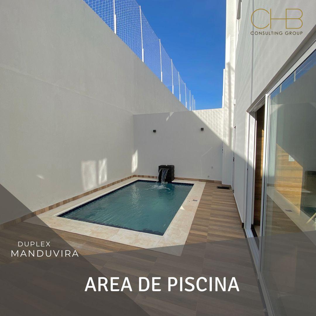 Dúplex de Alta Gama con Piscina, 4 Dormitorios y Suite con Balcón