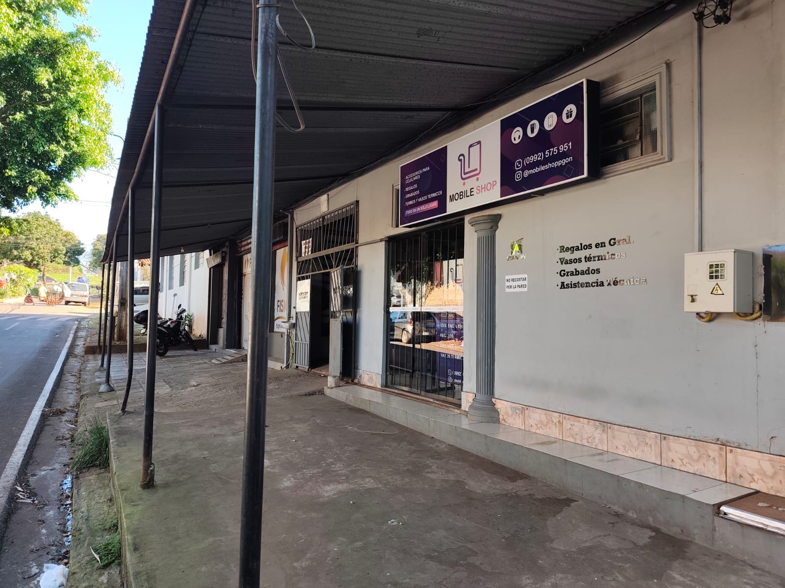 Propiedad en Venta en Ciudad del Este | 23 Habitaciones + Tinglado + Salón Comercial